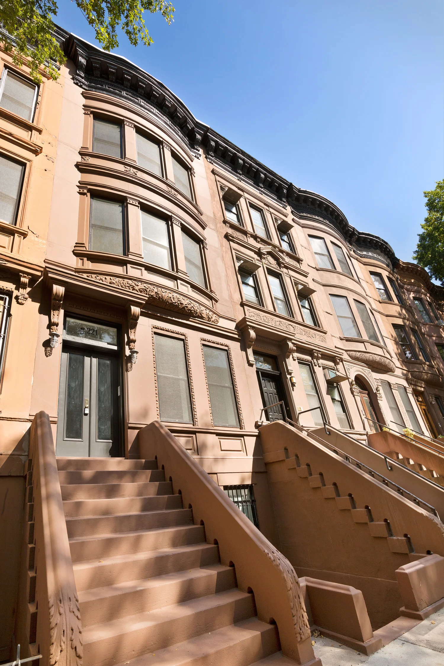 137th Street - Harlem Brownstone image 7